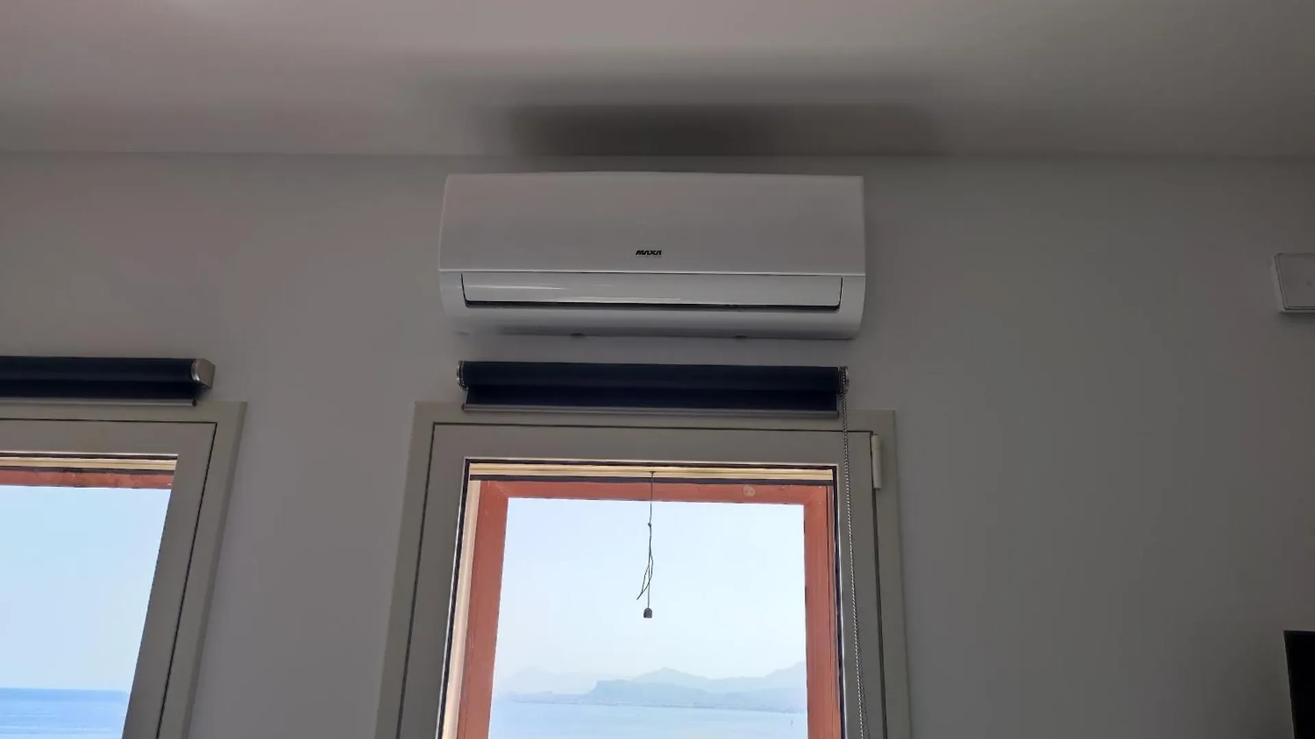 Апартаменты Rineddahouse Arenella - Vista Mare Panoramica A Palermo Con Parcheggio Privato