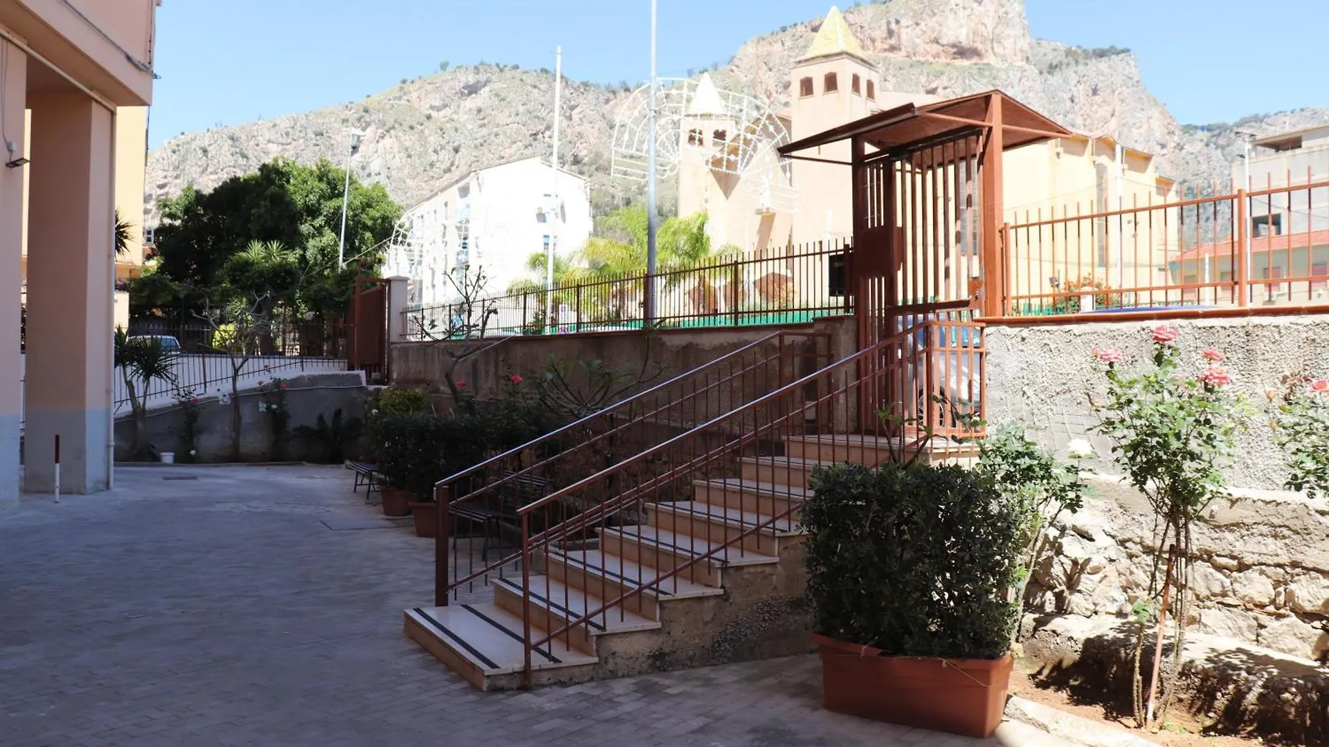 Apartment Ferienwohnung Rineddahouse Arenella - Vista Mare Panoramica A Palermo Con Parcheggio Privato Italien