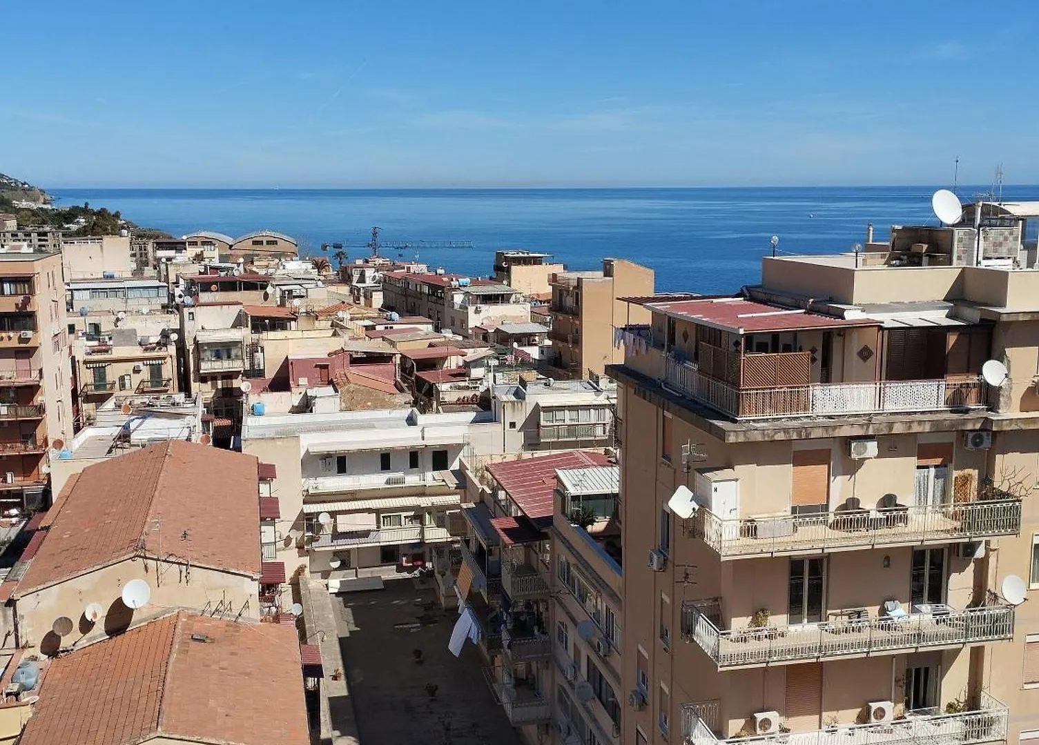 Ferienwohnung Rineddahouse Arenella - Vista Mare Panoramica A Palermo Con Parcheggio Privato Italien