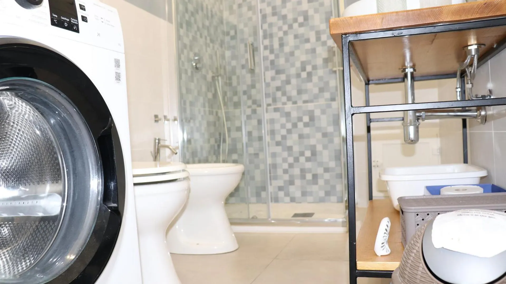 Ferienwohnung Rineddahouse Arenella - Vista Mare Panoramica A Palermo Con Parcheggio Privato