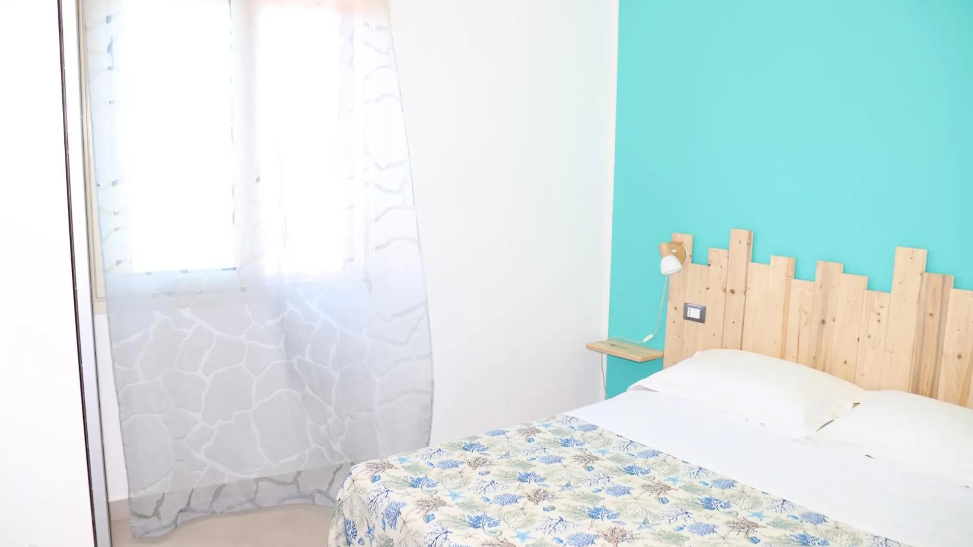 Ferienwohnung Rineddahouse Arenella - Vista Mare Panoramica A Palermo Con Parcheggio Privato Apartment